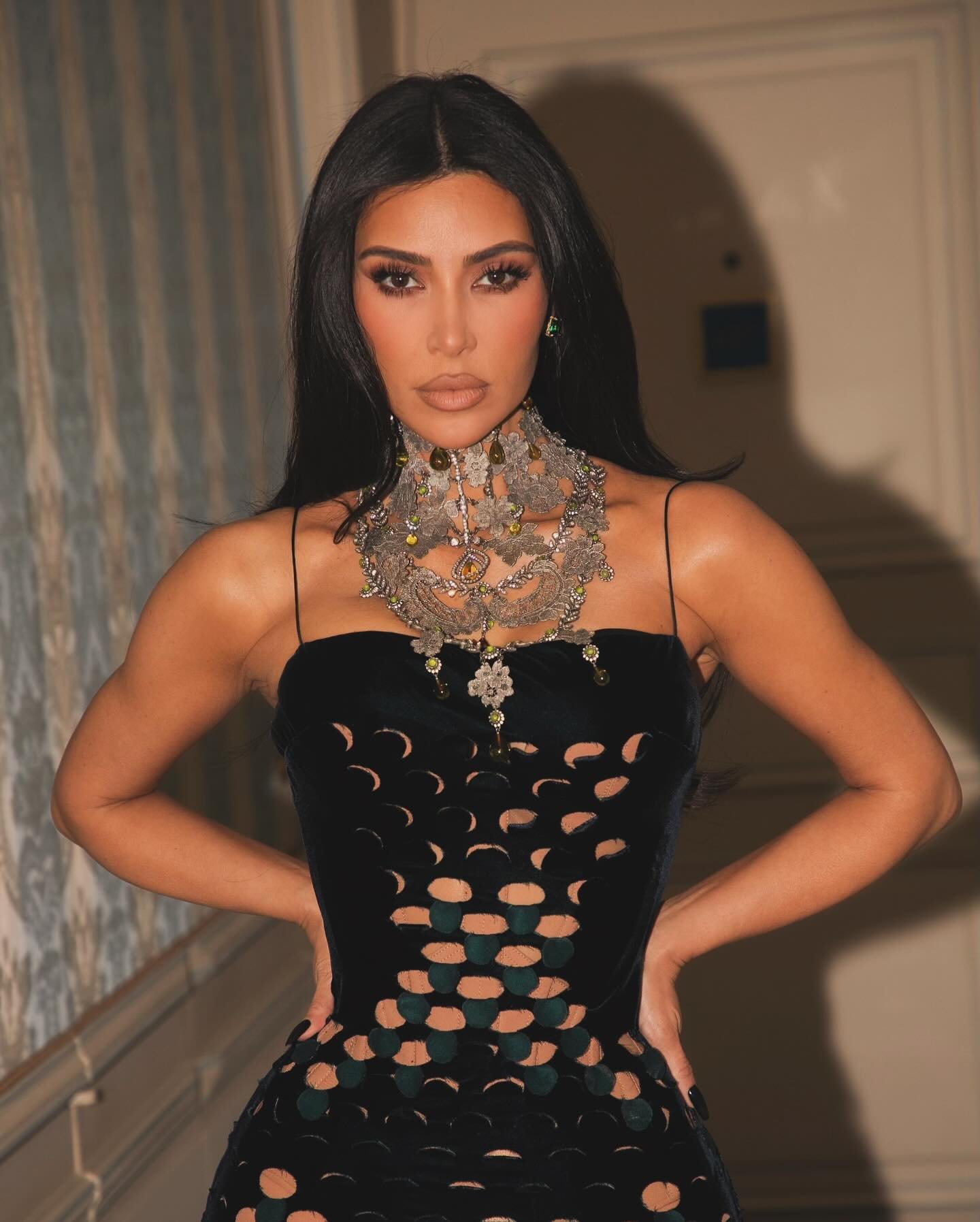 What Kim Kardashian do for the living?